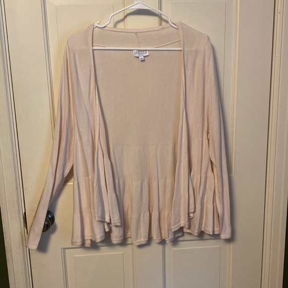 Sweaters - Thin dressy cardigan light pink from Joseph A size PL. perfect for spring.